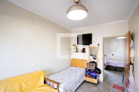 Quarto 1 de casa à venda com 4 quartos, 200m² em Vila Araguaia, São Paulo