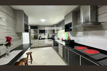 Cozinha de casa de condomínio para alugar com 4 quartos, 450m² em Vargem Grande, Rio de Janeiro