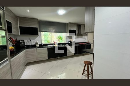 Cozinha de casa de condomínio para alugar com 4 quartos, 450m² em Vargem Grande, Rio de Janeiro