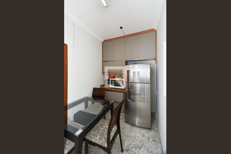 Cozinha de apartamento à venda com 3 quartos, 74m² em Cidade Nova, Belo Horizonte