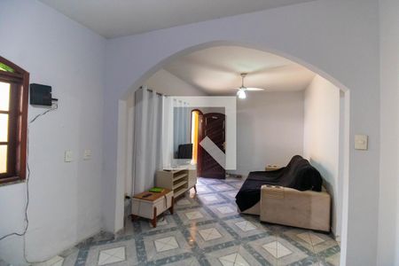 Sala de casa à venda com 4 quartos, 111m² em Cubango, Niterói