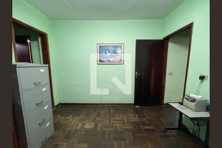 Casa à venda com 3 quartos, 150m² em Jardim Ester Yolanda, São Paulo