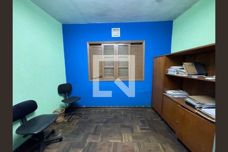 Casa à venda com 3 quartos, 150m² em Jardim Ester Yolanda, São Paulo