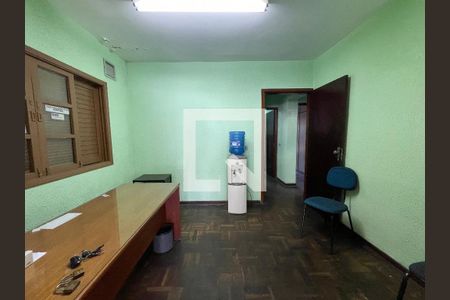 Casa à venda com 3 quartos, 150m² em Jardim Ester Yolanda, São Paulo