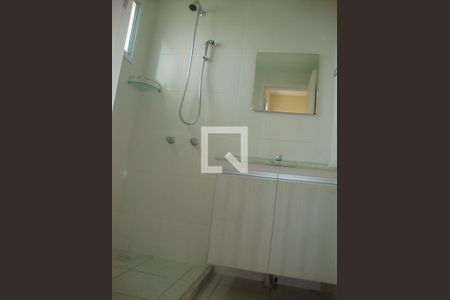 Banheiro de apartamento à venda com 2 quartos, 60m² em Jardim Santa Eudoxia, Campinas
