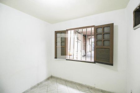 Quarto 1 de casa para alugar com 1 quarto, 75m² em Centro, Belford Roxo