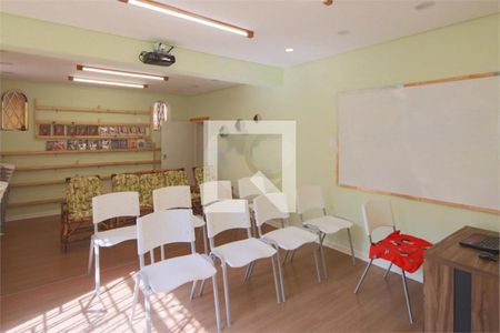 Casa à venda com 3 quartos, 200m² em Jardim Paulistano, São Paulo