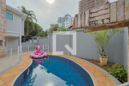 Piscina de casa de condomínio à venda com 4 quartos, 405m² em Planalto, Belo Horizonte