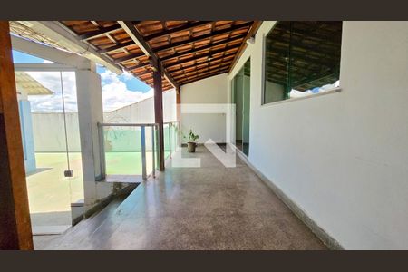 Varanda da Sala de casa à venda com 3 quartos, 262m² em Ouro Preto, Belo Horizonte