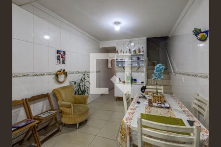 Sala de Jantar de casa para alugar com 2 quartos, 180m² em Vila Cruz das Almas, São Paulo