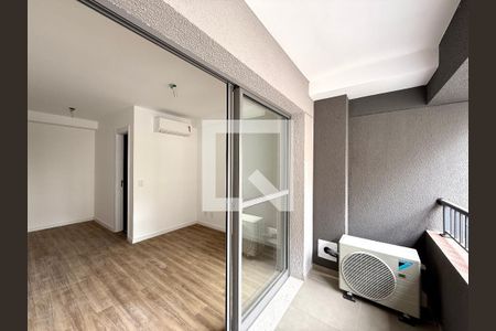 Sacada de kitnet/studio para alugar com 0 quarto, 29m² em Vila Santa Catarina, São Paulo