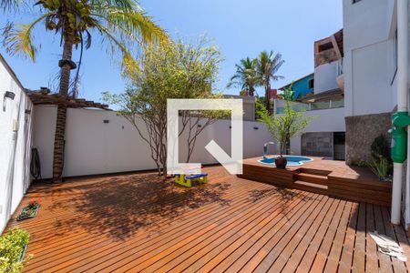Casa à venda com 8 quartos, 530m² em Camargos, Belo Horizonte