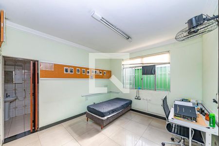 Suíte 2 de casa à venda com 5 quartos, 320m² em Calafate, Belo Horizonte