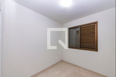 Quarto 2 de apartamento para alugar com 3 quartos, 110m² em Nova Granada, Belo Horizonte