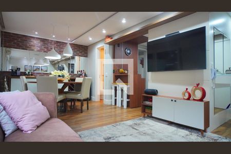 Salas de casa de condomínio à venda com 3 quartos, 218m² em Teresópolis, Porto Alegre