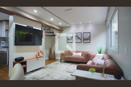 Sala de casa de condomínio à venda com 3 quartos, 218m² em Teresópolis, Porto Alegre