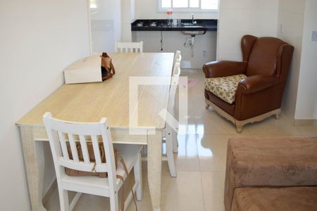 Sala/Cozinha de apartamento para alugar com 2 quartos, 40m² em Vila Antonina, São Paulo