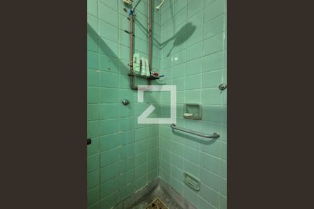 Banheiro de casa à venda com 4 quartos, 282m² em Jardim Leonor, Campinas