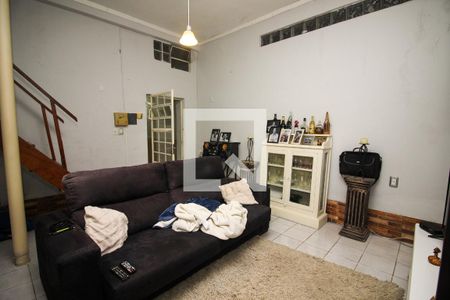 Sala 1 de casa para alugar com 2 quartos, 349m² em Partenon, Porto Alegre