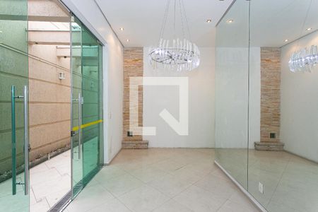 Sala 1 de casa para alugar com 8 quartos, 380m² em Vila Esperança, São Paulo