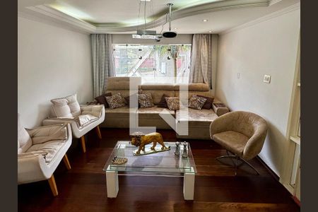 Casa à venda com 4 quartos, 350m² em Parque dos Passaros, São Bernardo do Campo