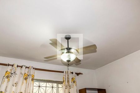 Sala de casa à venda com 5 quartos, 182m² em Vila Kosmos, Rio de Janeiro