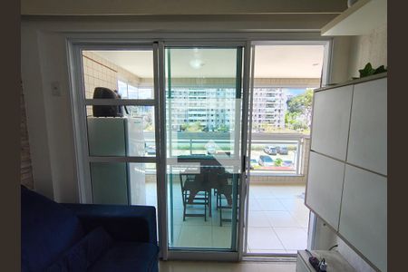 Varanda - Sala de apartamento para alugar com 3 quartos, 60m² em Barra Olímpica, Rio de Janeiro