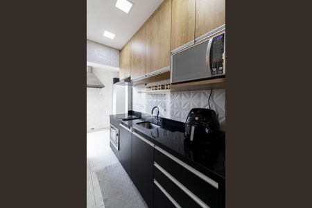 Sala/Cozinha de apartamento para alugar com 2 quartos, 78m² em Parque Maria Luiza, São Paulo