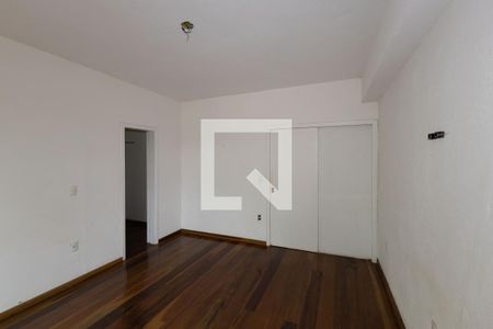 Suíte 1 de casa de condomínio à venda com 4 quartos, 250m² em Passárgada, Nova Lima