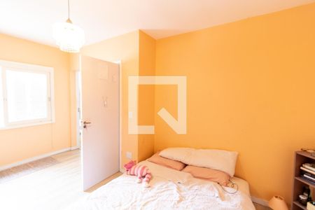 Suíte de casa de condomínio à venda com 4 quartos, 240m² em Vila Nova, Porto Alegre