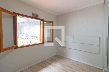 Quarto 2 de casa à venda com 3 quartos, 125m² em Jardim Ester Yolanda, São Paulo