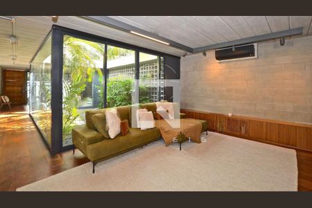 Casa à venda com 3 quartos, 280m² em Alto da Lapa, São Paulo