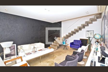 Casa à venda com 3 quartos, 495m² em Jardim das Bandeiras, São Paulo