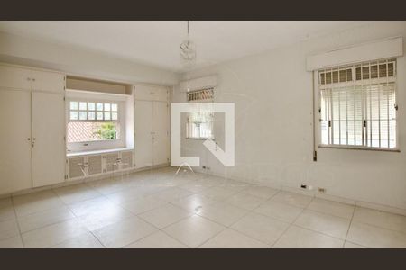 Casa à venda com 2 quartos, 250m² em Vila Madalena, São Paulo