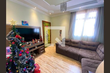 sala de apartamento para alugar com 2 quartos, 57m² em Novo Eldorado, Contagem