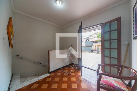 Hall da Escada de casa à venda com 4 quartos, 380m² em Vila Luzita, Santo André