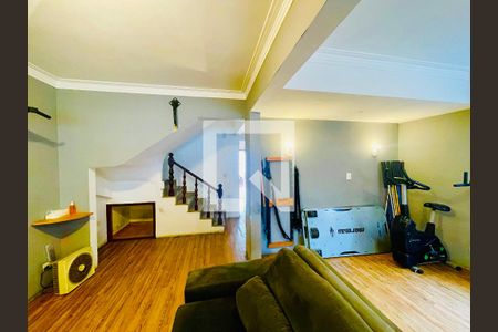 Sala de casa à venda com 4 quartos, 241m² em Jardim Paraventi, Guarulhos