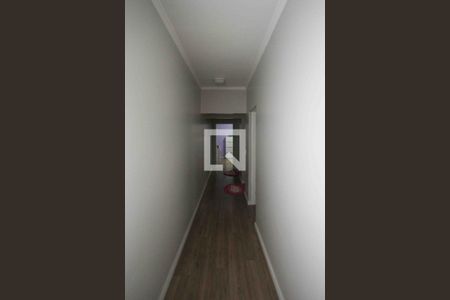 Corredor de casa para alugar com 3 quartos, 198m² em Vila Sao Nicolau, São Paulo