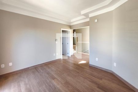 Sala de TV de casa de condomínio à venda com 4 quartos, 600m² em Jardim Nova Europa, Campinas