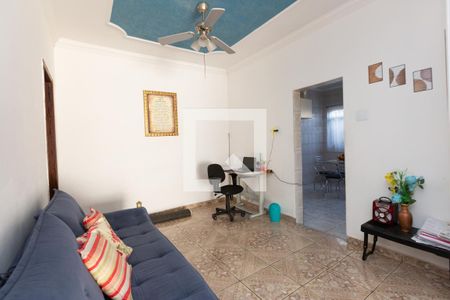 Casa à venda com 6 quartos, 300m² em Novo Riacho, Contagem