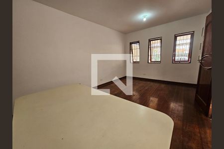 Sala de casa para alugar com 3 quartos, 155m² em Jardim Aeroporto, São Paulo