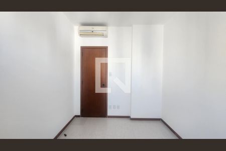 Quarto 1 de apartamento para alugar com 3 quartos, 90m² em Candeal, Salvador
