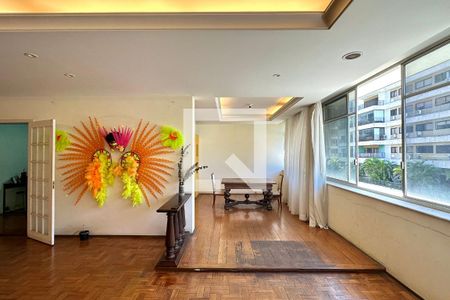 Sala de apartamento para alugar com 4 quartos, 300m² em Copacabana, Rio de Janeiro