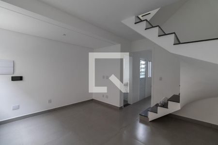 Sala de casa de condomínio à venda com 2 quartos, 87m² em Itaquera, São Paulo