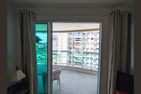 Sala / Varanda de apartamento para alugar com 2 quartos, 69m² em Barra Olímpica, Rio de Janeiro