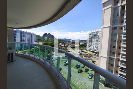 Sala / Varanda de apartamento para alugar com 2 quartos, 69m² em Barra Olímpica, Rio de Janeiro