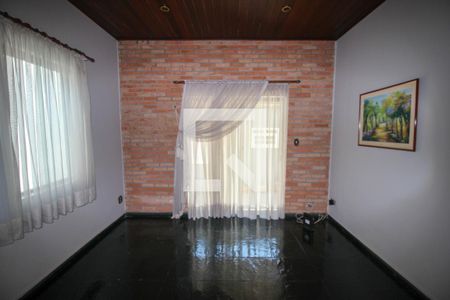 Sala de casa para alugar com 3 quartos, 360m² em Jardim Santa Rosália, Sorocaba