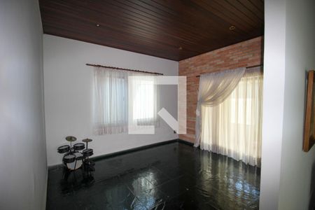 Sala de casa para alugar com 3 quartos, 360m² em Jardim Santa Rosália, Sorocaba