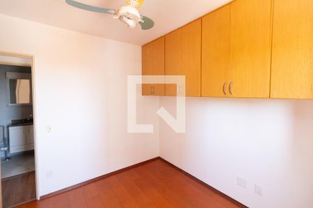 Quarto 1 de apartamento para alugar com 2 quartos, 56m² em Vila Gomes, São Paulo