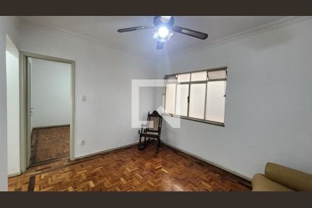 Sala de apartamento para alugar com 2 quartos, 65m² em Marapé, Santos
